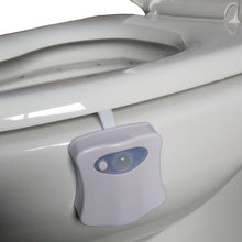 Charger l&#39;image dans la galerie, EcoBright: Veilleuse led pour toilettes WC avec capteur de mouvement